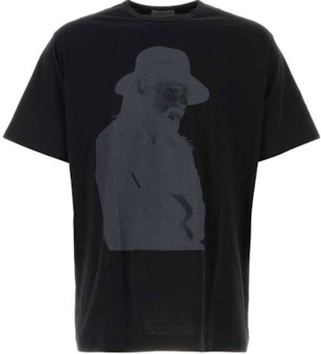 ヨウジヤマモト メンズ ブラック クルーネック グラフィックプリント スリムフィット Tシャツ HS-T99-988-1 Buy ヨウジヤマモト メンズ ブラック クルーネック グラフィックプリント スリムフィット Tシャツ HS-T99-988-1