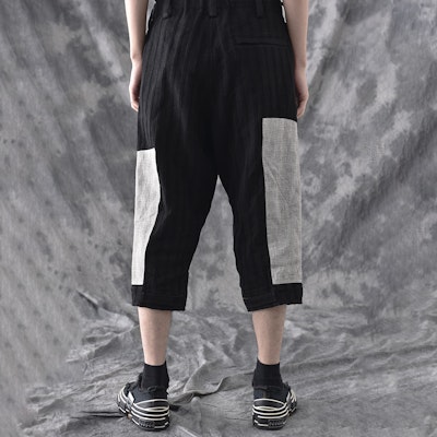 Yohji Yamamoto SS20 Celana Pendek Patchwork Hitam Unisex Katun-Linen. HN-P44-011 Purchase Yohji Yamamoto SS20 Celana Pendek Patchwork Hitam Unisex Katun-Linen. HN-P44-011