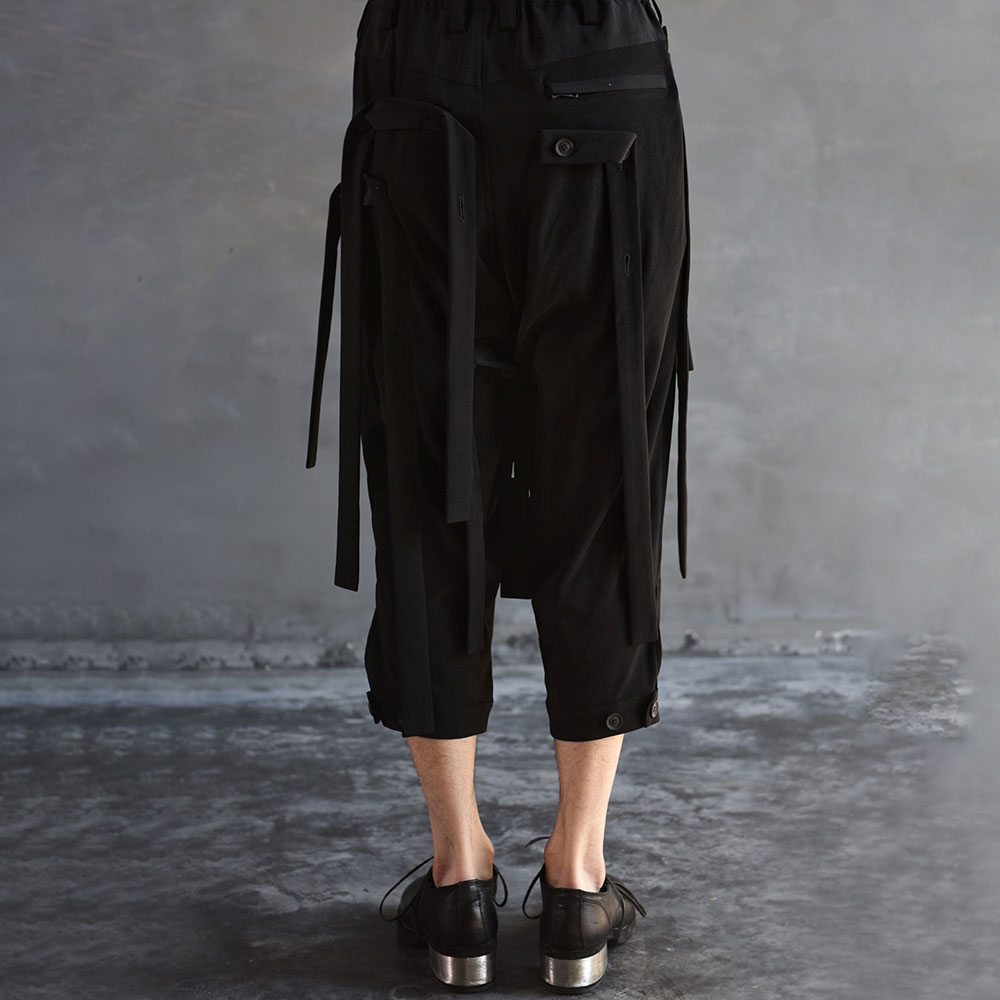 Purchase Yohji Yamamoto SS21 Celana Kasual Button Strap Hitam ND-P52-500