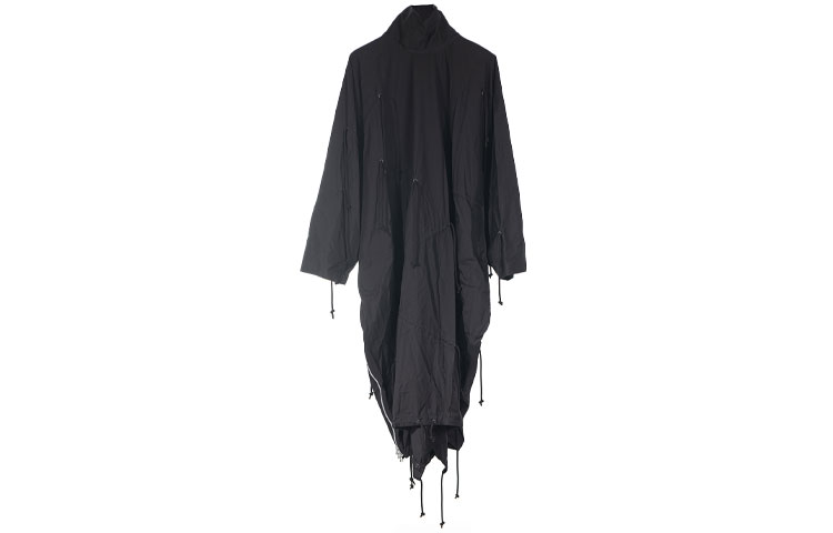 Lookbook Yohji Yamamoto Unisex Jaket Hitam Lengan Panjang Deconstructed Drawstring. NR-C53-010