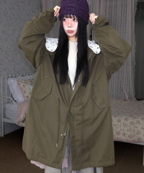 Shop Yoohee [ANEDIN X YUHEE] Flower Hoodie Fishtail Jacket - Khaki YHJPGC001KH