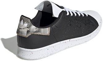 요시토시 카네마키 x 아디다스 스탠 스미스 '블랙 화이트' GY5347 GY5347 Shop 요시토시 카네마키 x 아디다스 스탠 스미스 '블랙 화이트' GY5347 GY5347