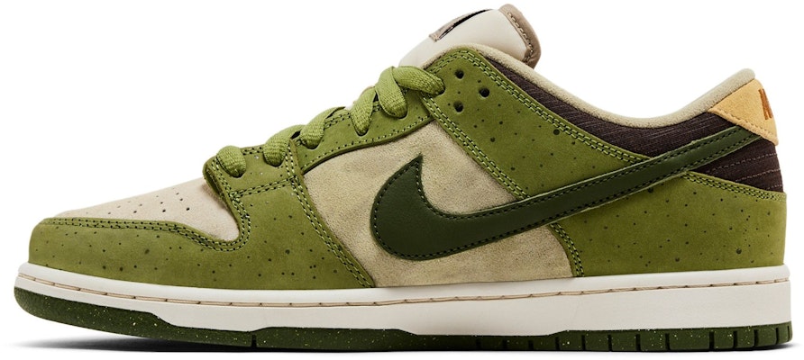 Yuto Horigome x Nike Dunk Low SB 'Asparagus' HF8022-300 Shop Yuto Horigome x Nike Dunk Low SB 'Asparagus' HF8022-300