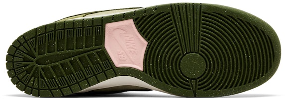 Yuto Horigome x Nike Dunk Low SB 'Asparagus' Sepatu Sneakers HF8022-300 Details for Yuto Horigome x Nike Dunk Low SB 'Asparagus' Sepatu Sneakers HF8022-300