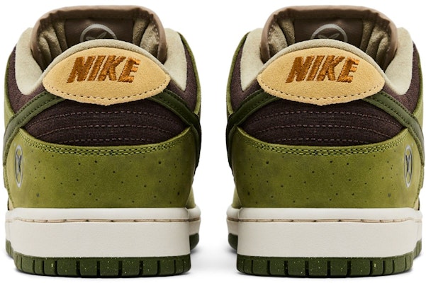 Yuto Horigome x Nike Dunk Low SB 'Asparagus' HF8022-300 Sizing Yuto Horigome x Nike Dunk Low SB 'Asparagus' HF8022-300