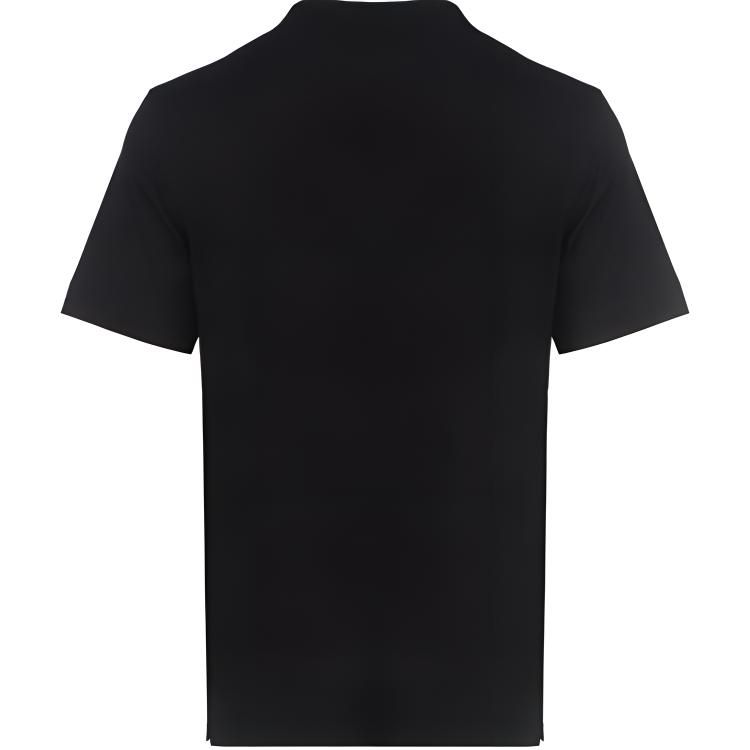 Lookbook 傑尼亞黑色圓領T恤，繡有品牌標誌圖案。 UT526-706R-K09