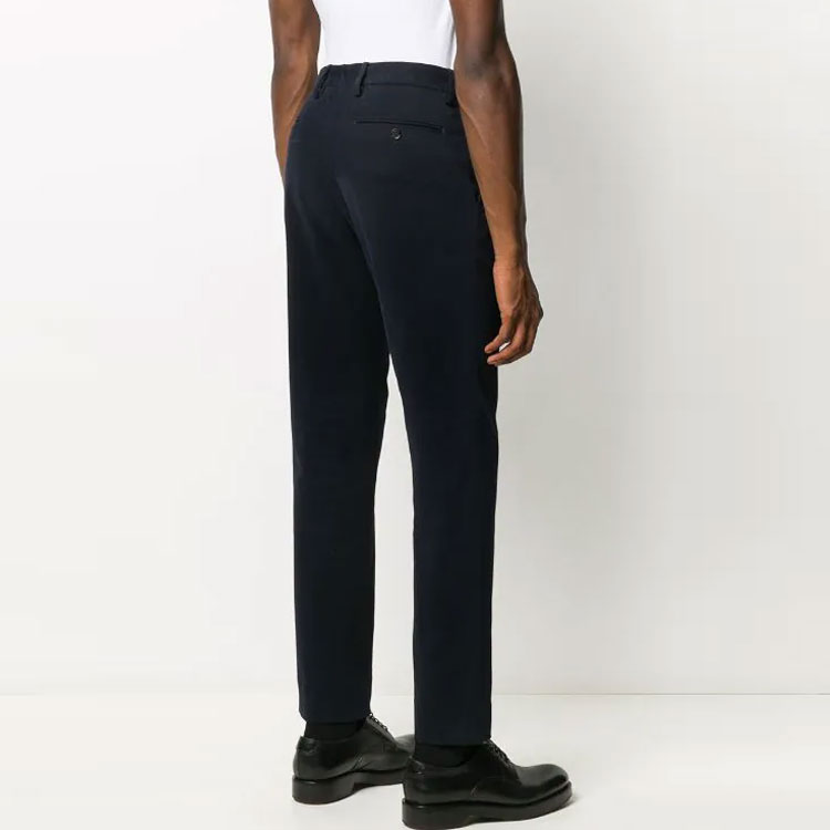 Purchase Zegna 黑色純棉休閒長褲。 UVI14T-R14-839