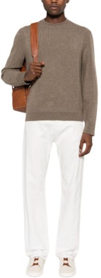 Zegna Sweater Coklat Solid Crewneck Slim Fit Pullover Lelaki. UEB6MA810S-V94 Lookbook Zegna Sweater Coklat Solid Crewneck Slim Fit Pullover Lelaki. UEB6MA810S-V94