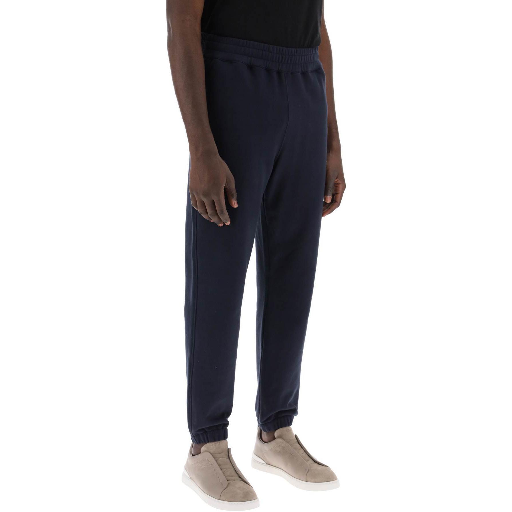 Lookbook 傑尼亞 海軍藍印花設計棉質運動長褲 UD522-A7DPA7-B09