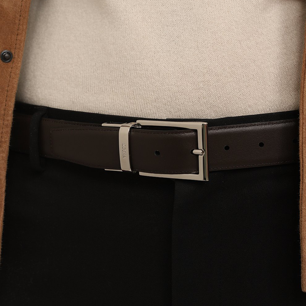 Shop Zegna 雙面小牛皮皮帶，可調整長度及修剪尺寸。 LHVIC-B010PZ-NTM