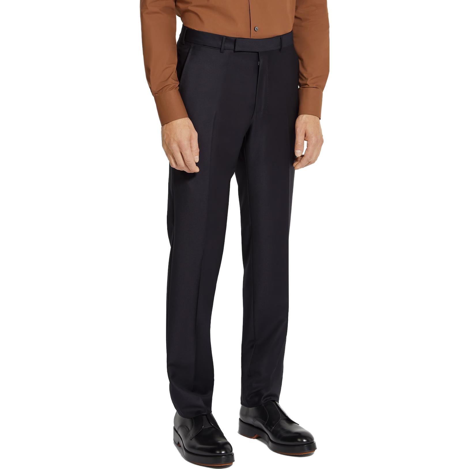 Shop ゼニア スリムフィット ソリッドプリーツ スーツパンツ ネイビーブルー。 C22685-75TB12