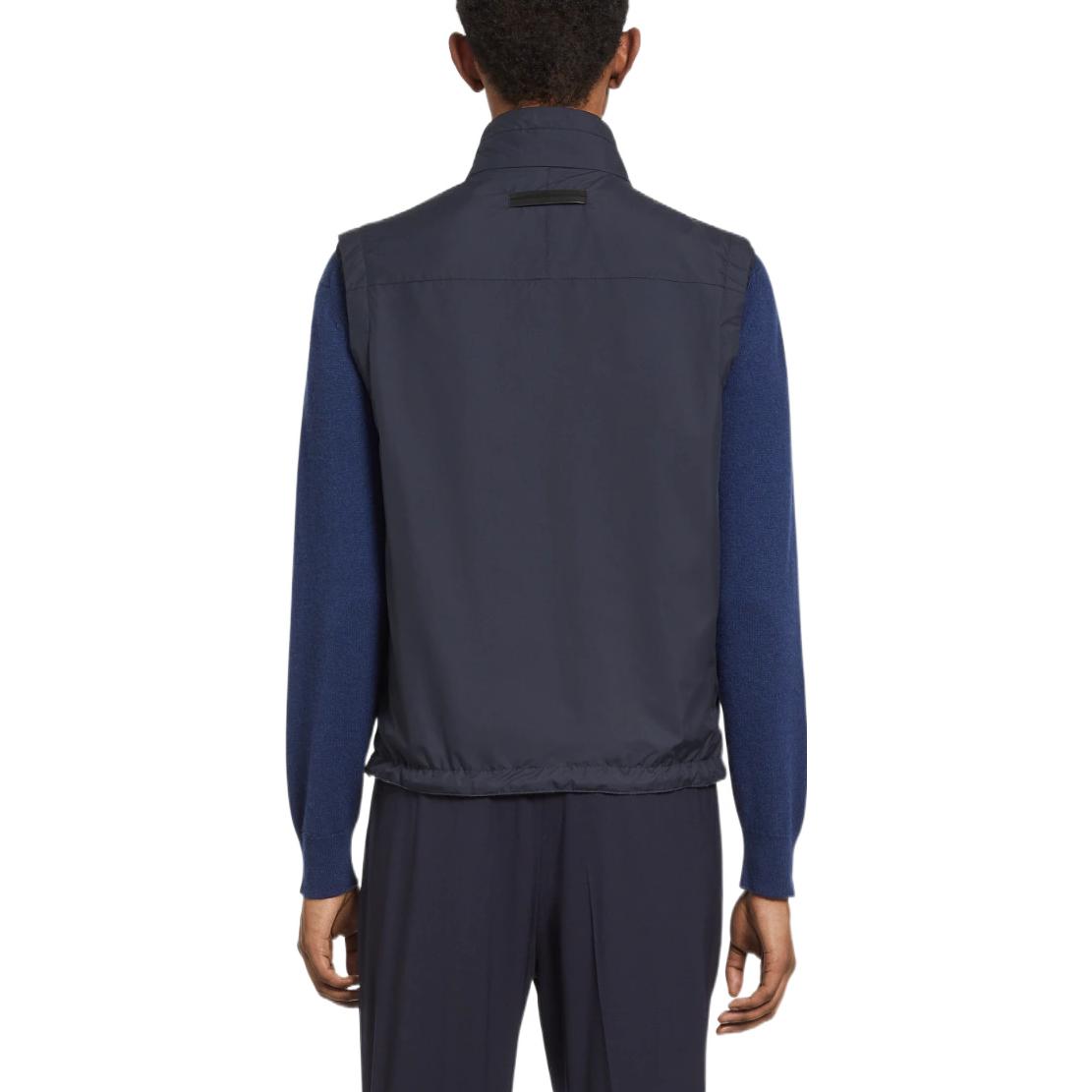 Purchase 제냐 FW22 그레이 리버서블 베스트, 지퍼, 스트링, 포켓 디자인. E7T33-7110B-534