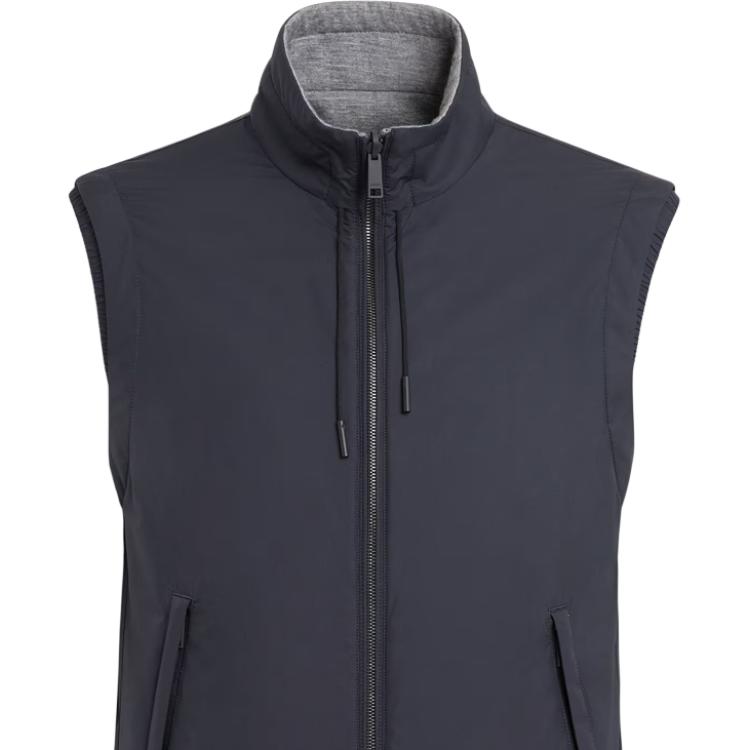 Sizing 제냐 FW22 그레이 리버서블 베스트, 지퍼, 스트링, 포켓 디자인. E7T33-7110B-534