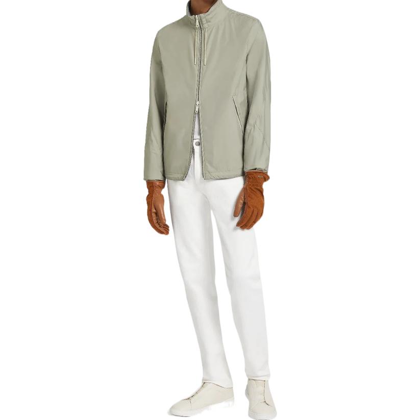 Lookbook 杰尼亚 FW22 中腰直筒纯白牛仔裤. E8I81-CITY-100