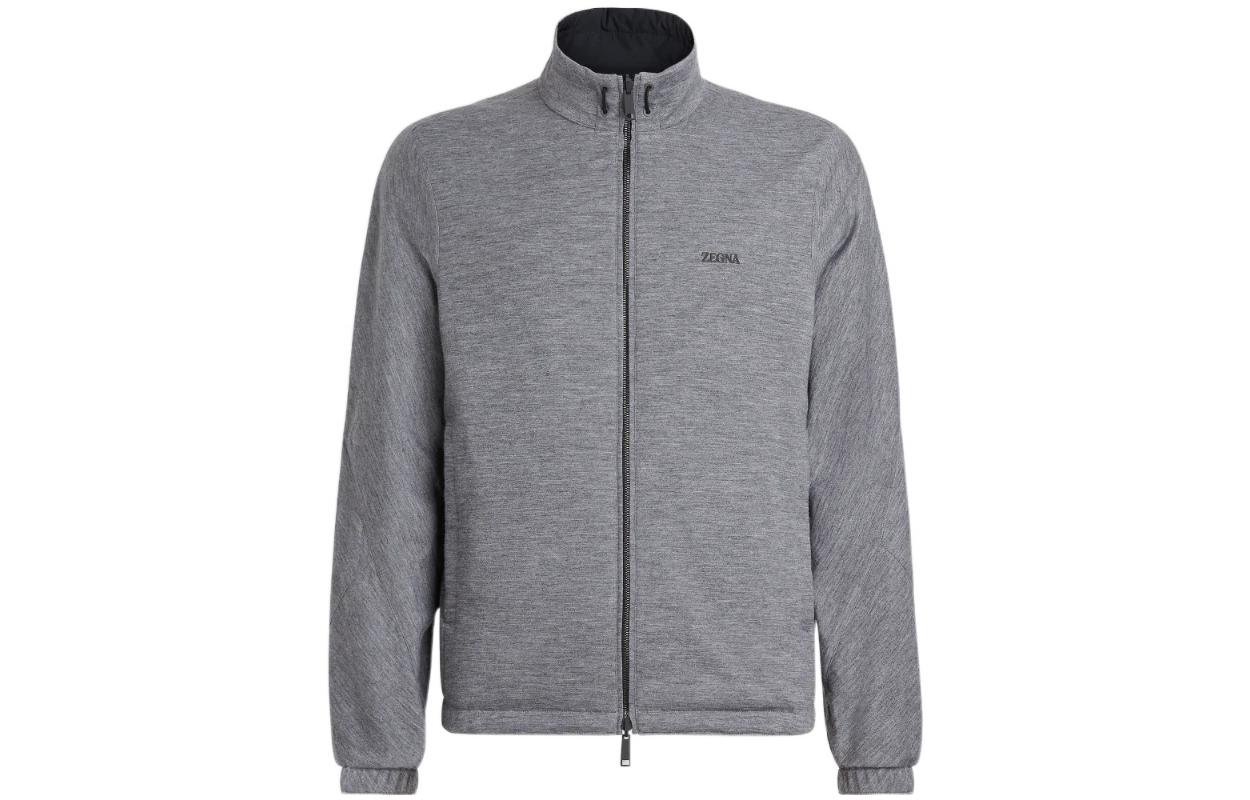 Lookbook Zegna 22秋冬雙面海軍藍立領拉鍊外套。 E7T33-7124B-534