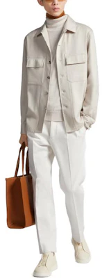 Zegna FW22 Solid Color Long Sleeve Shirt with Flap Pocket for Men. E8V46-SOT6-092 Sizing Zegna FW22 Solid Color Long Sleeve Shirt with Flap Pocket for Men. E8V46-SOT6-092