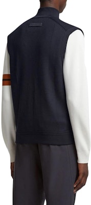 ゼニア FW23 ネイビーブルー ソリッドパッチワーク ハイネック カジュアルベスト UCM99-A6CCT-132 Shop ゼニア FW23 ネイビーブルー ソリッドパッチワーク ハイネック カジュアルベスト UCM99-A6CCT-132