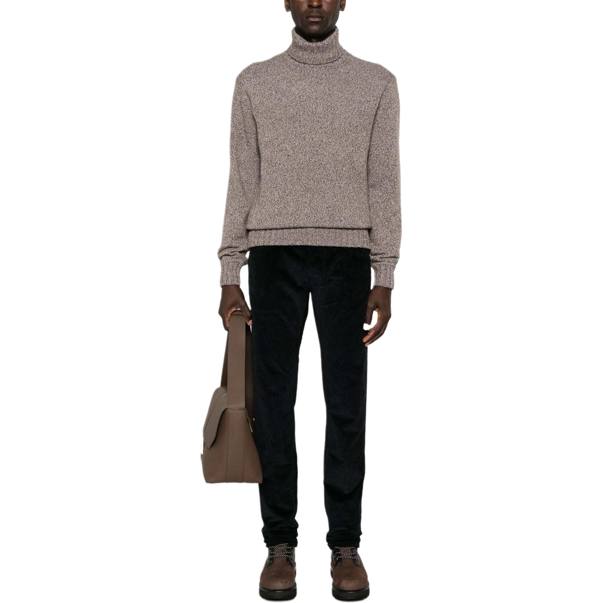 Lookbook Zegna FW24 Suéter de Cuello Alto Cashmere Corte Holgado Gris Marrón Mix. UEK59-A8120