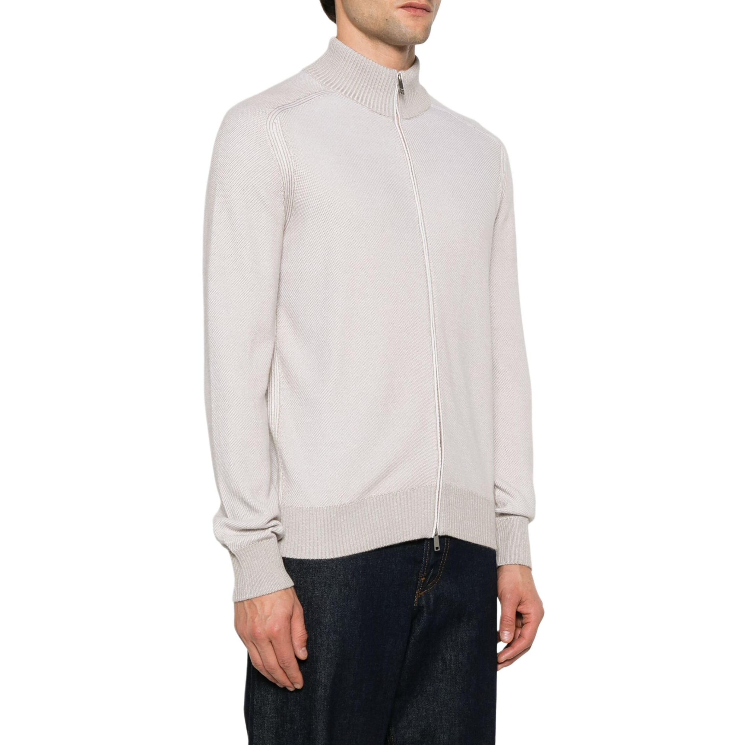 Purchase 杰尼亚 FW24 条纹立领针织米色长袖毛衣. UEJ92-A8157-152