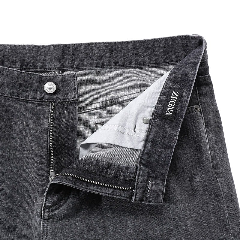 Details for 제냐 FW24 슬림핏 라이트 블랙 데님 진 지퍼 포켓. UEIB3-A8CITY-005