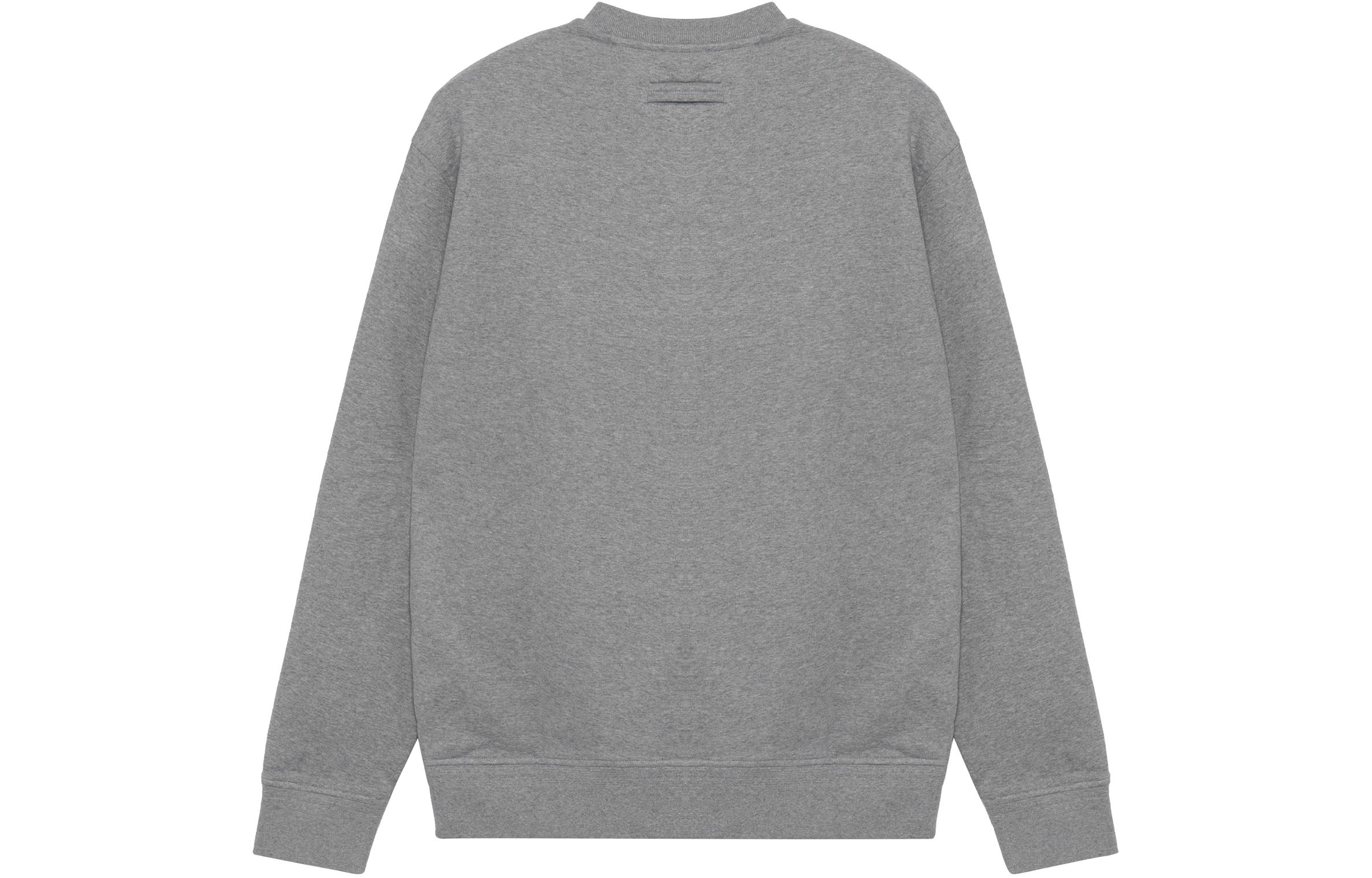 Lookbook Zegna 男裝字母標誌印花灰色長袖圓領衛衣 SS23 系列。 UB522A5-B872-K95