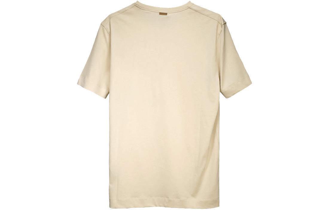 Lookbook Zegna SS24 刺繡標誌淺米色短袖T恤。 UD360-A7D760-N03