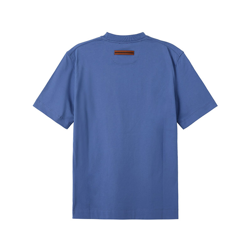 Lookbook Zegna SS24 藍色Logo印花短袖圓領T恤。 UD364-A7D777-A07