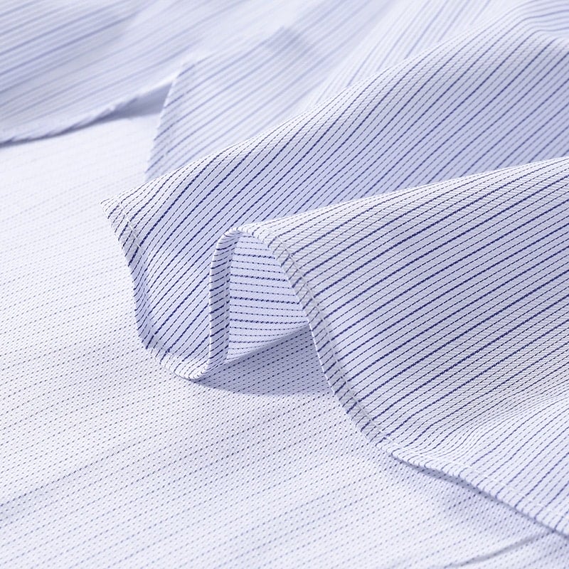 Sizing Zegna SS24 白色條紋藍色點綴長袖襯衫 70104-2A79MS-0JI