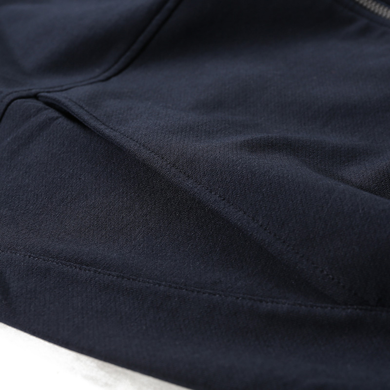 Purchase Zegna 男士海軍藍棉質拉鍊連帽外套 SS24 系列. UD553-A7D859-B09