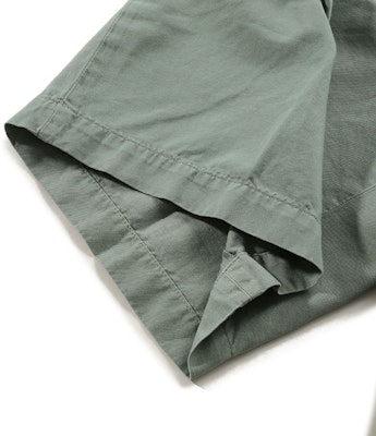 Zegna SS24 綠色拉鍊口袋休閒短褲 固色設計。 UDI37A-7TB05-V04 Details for Zegna SS24 綠色拉鍊口袋休閒短褲 固色設計。 UDI37A-7TB05-V04