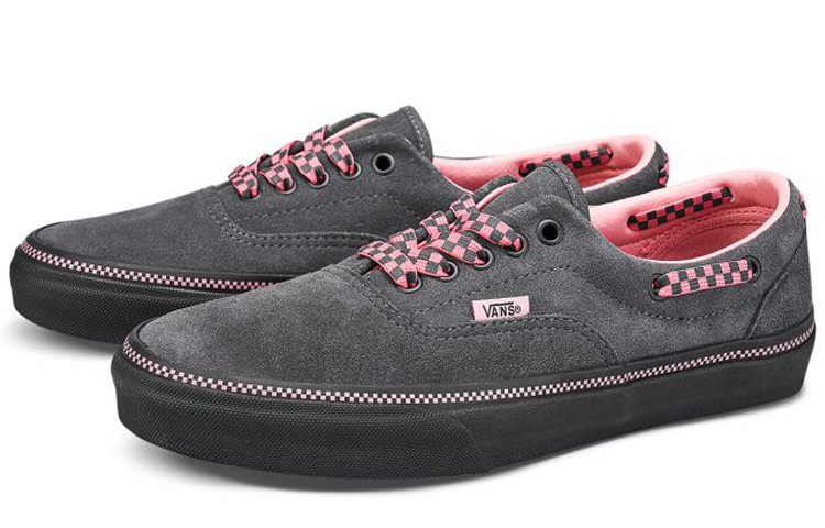 Order Zhao Zhao x Vans Era Lacey 'Tahun Tikus' VN0A4UUF06G